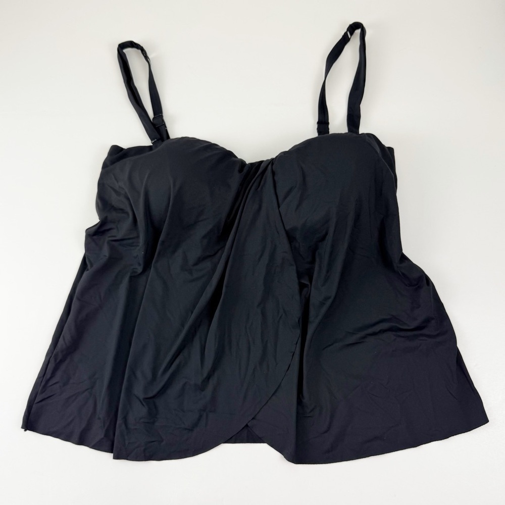 Contours Coco Reef Tankini Top Womens Size 8 32D Black Shapemaker NWT